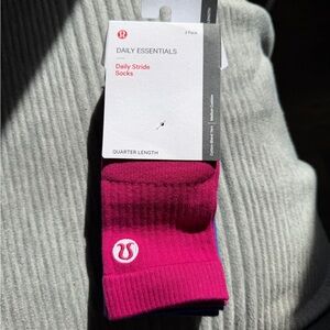 lululemon Daily Stride Quarter Socks - 3 pack